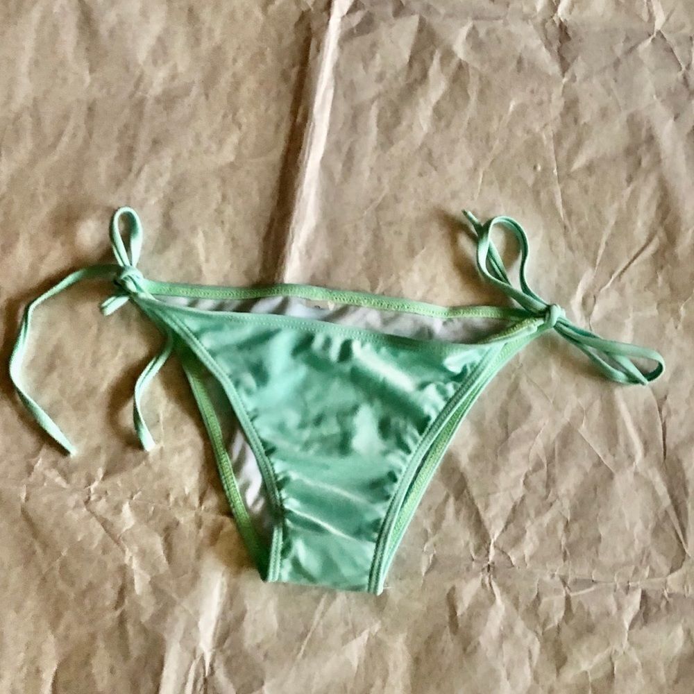 Swim Bikini Bottom - Picture 1 of 3